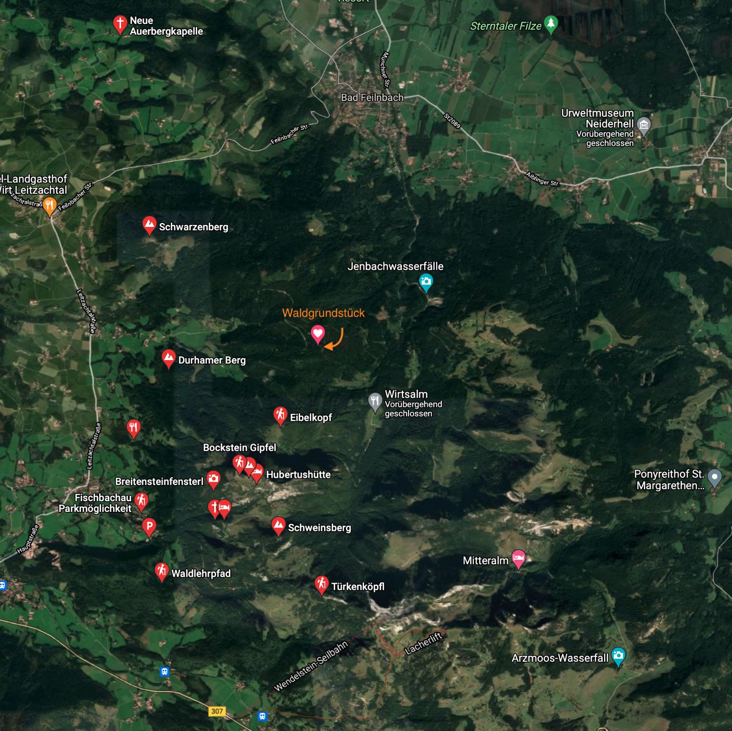 Die Umgebung des Waldgrundstücks in der Gemeinde Fischbachau